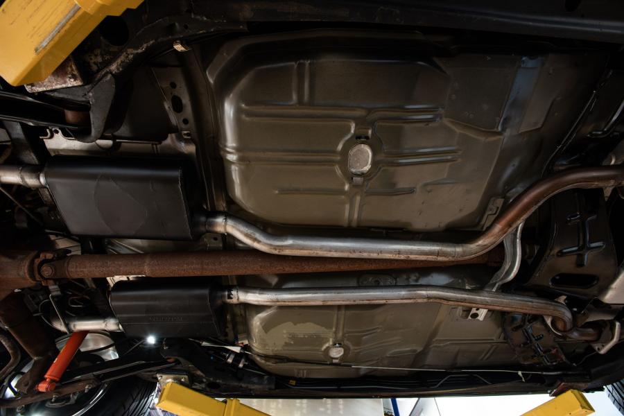 Днище и подвеска Chevrolet Impala SS 1996 года  (фото 86 из 99)